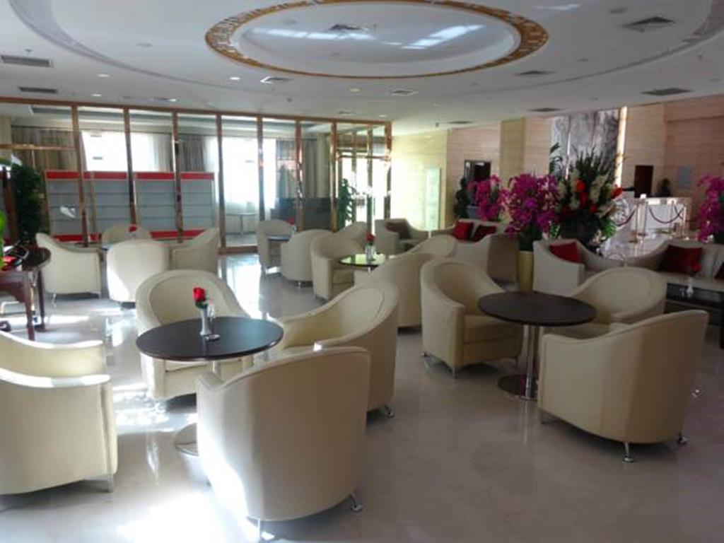 Soluxe Hotel ניאמיי מראה חיצוני תמונה